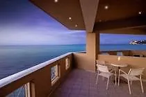 酒店 Al Mare Beach 4*